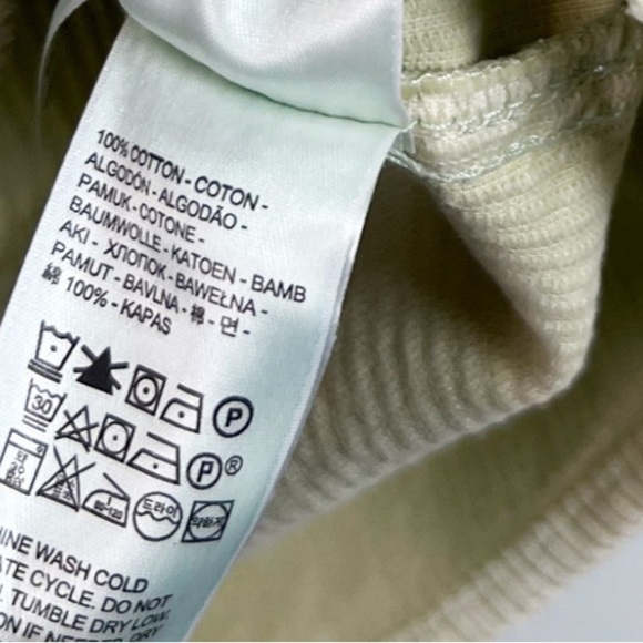 NWT Levi’s Jovi Relaxed Corduroy Button Down Shirt Jacket Shacket - Picture 8 of 8